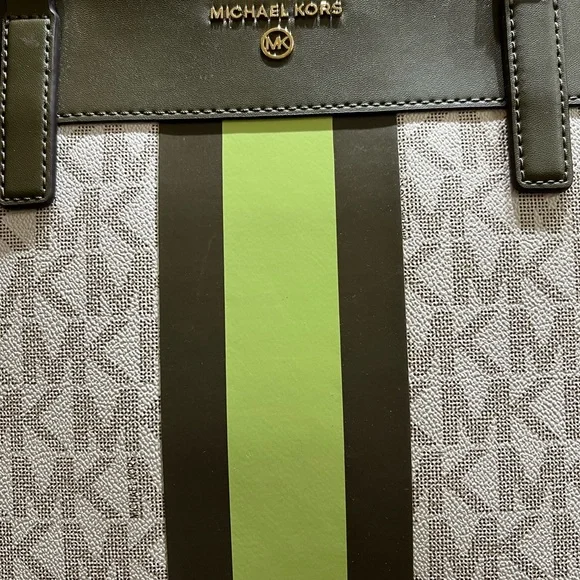 NWOT Michael Kors Center Stripe Morgan Large Tote Olive Multi - Picture 13 of 15